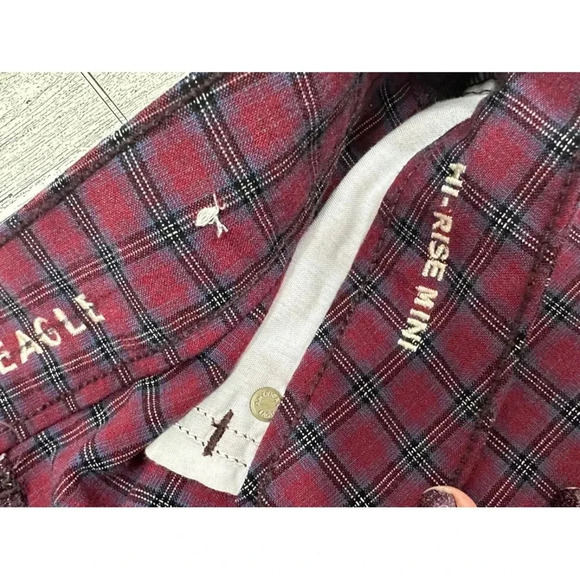 American Eagle Hi-Rise Mini Skirt Women's Size 4 Multicolor Plaid Stretch - Picture 4 of 4